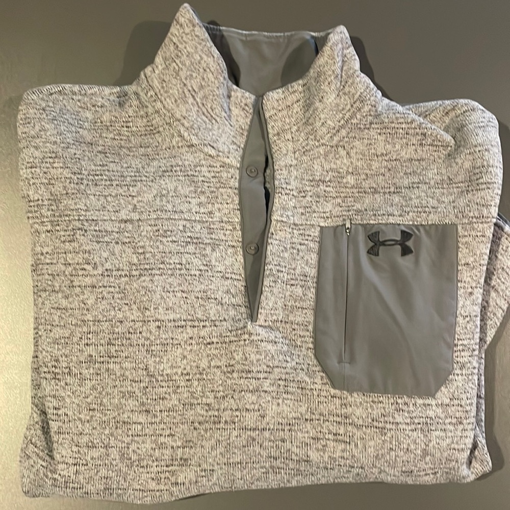Men’s sweater